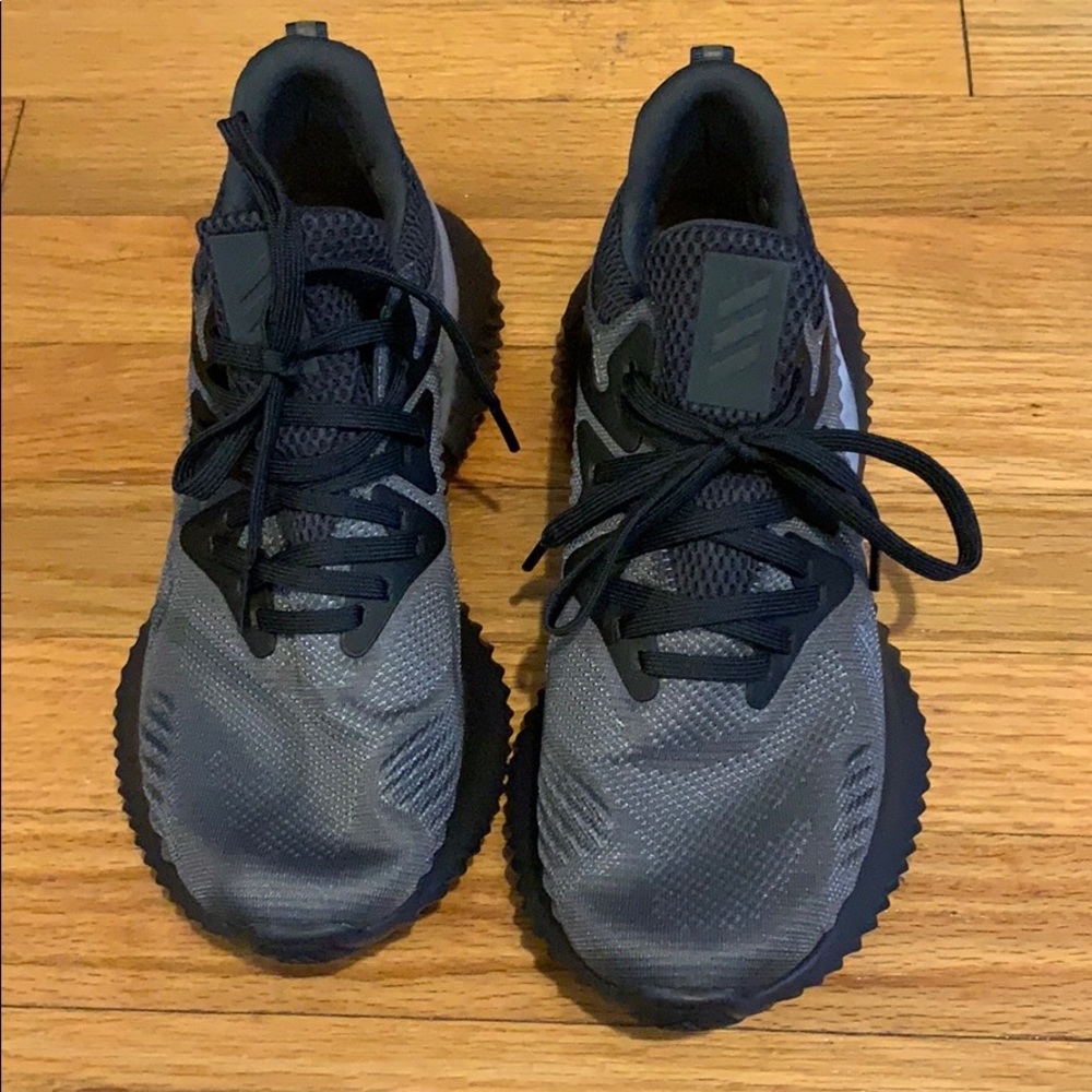 Alphabounce beyond W adidas woman’s running shoe